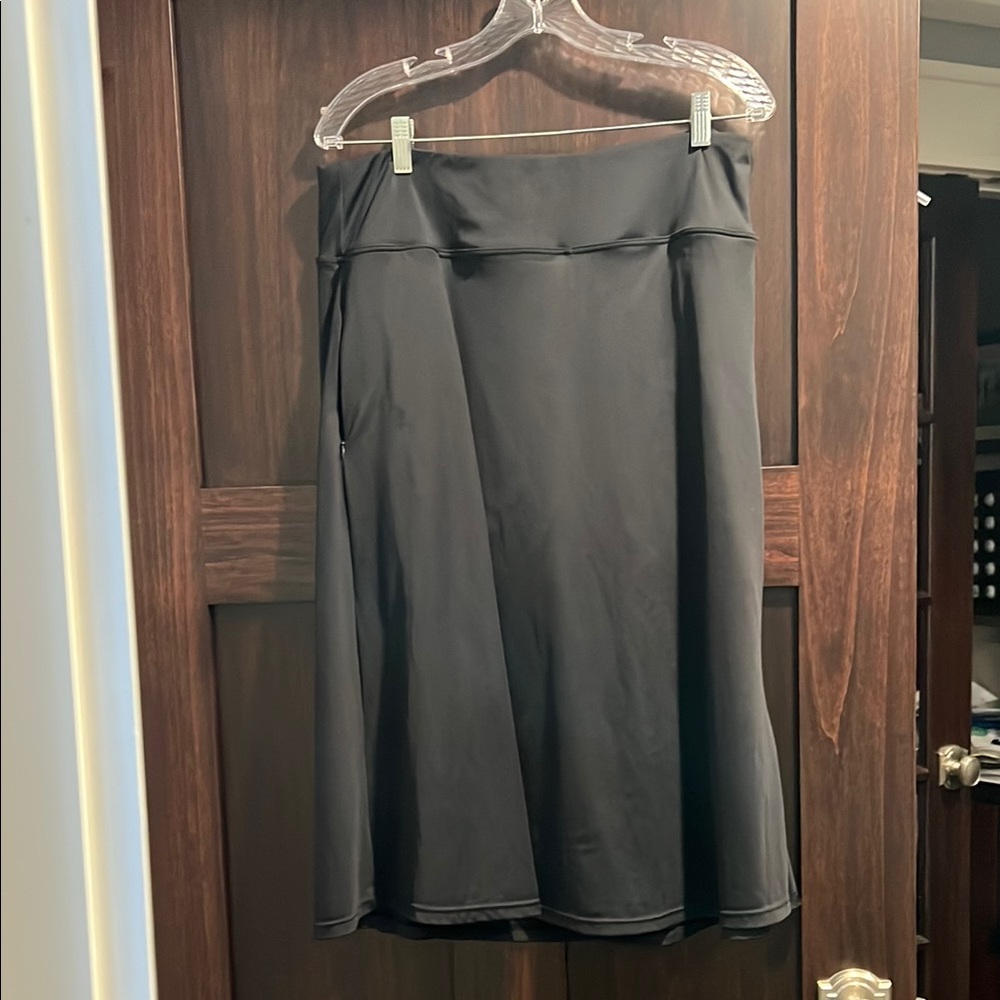 Elegant Black Women's Skirt